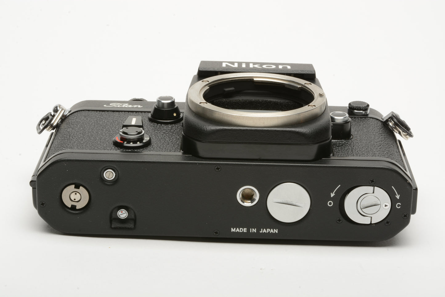 Nikon F2T Titan w/DE-1 type 4 prism, "J" screen, MINT condition, wow!!