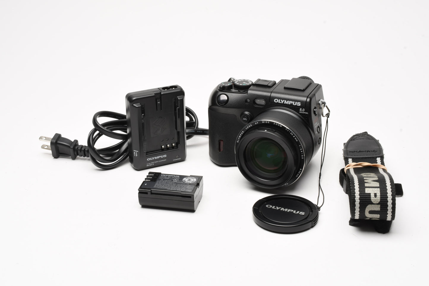 Olympus C8080 8MP Digital Point&Shoot camera, batt+charger+CF, tested