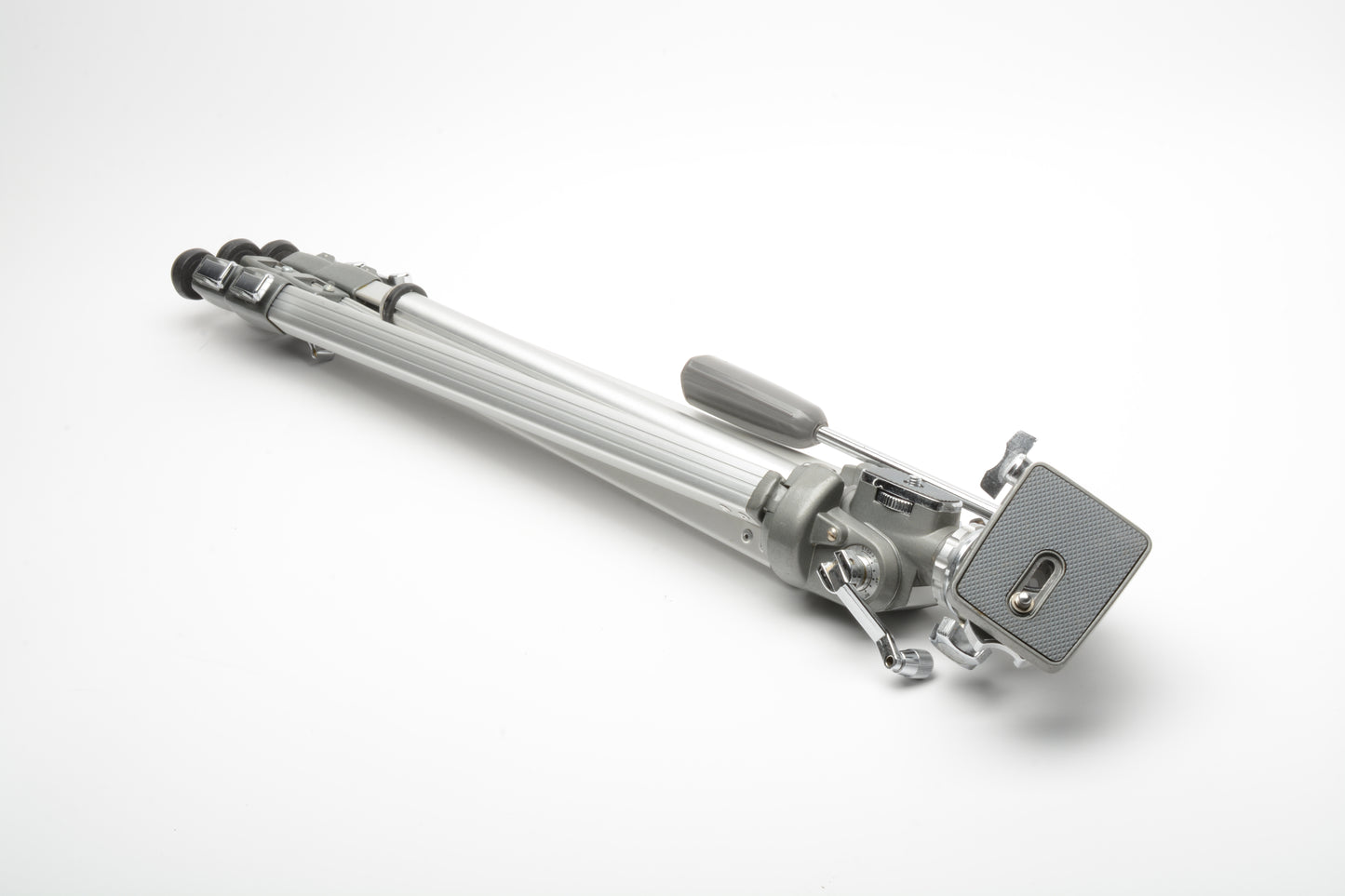 Spiratone versatile aluminum tripod w/Horizontal arm, Great design, in case