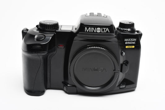 Minolta Maxxum 650si 35mm SLR Body, very clean, tested, nice!