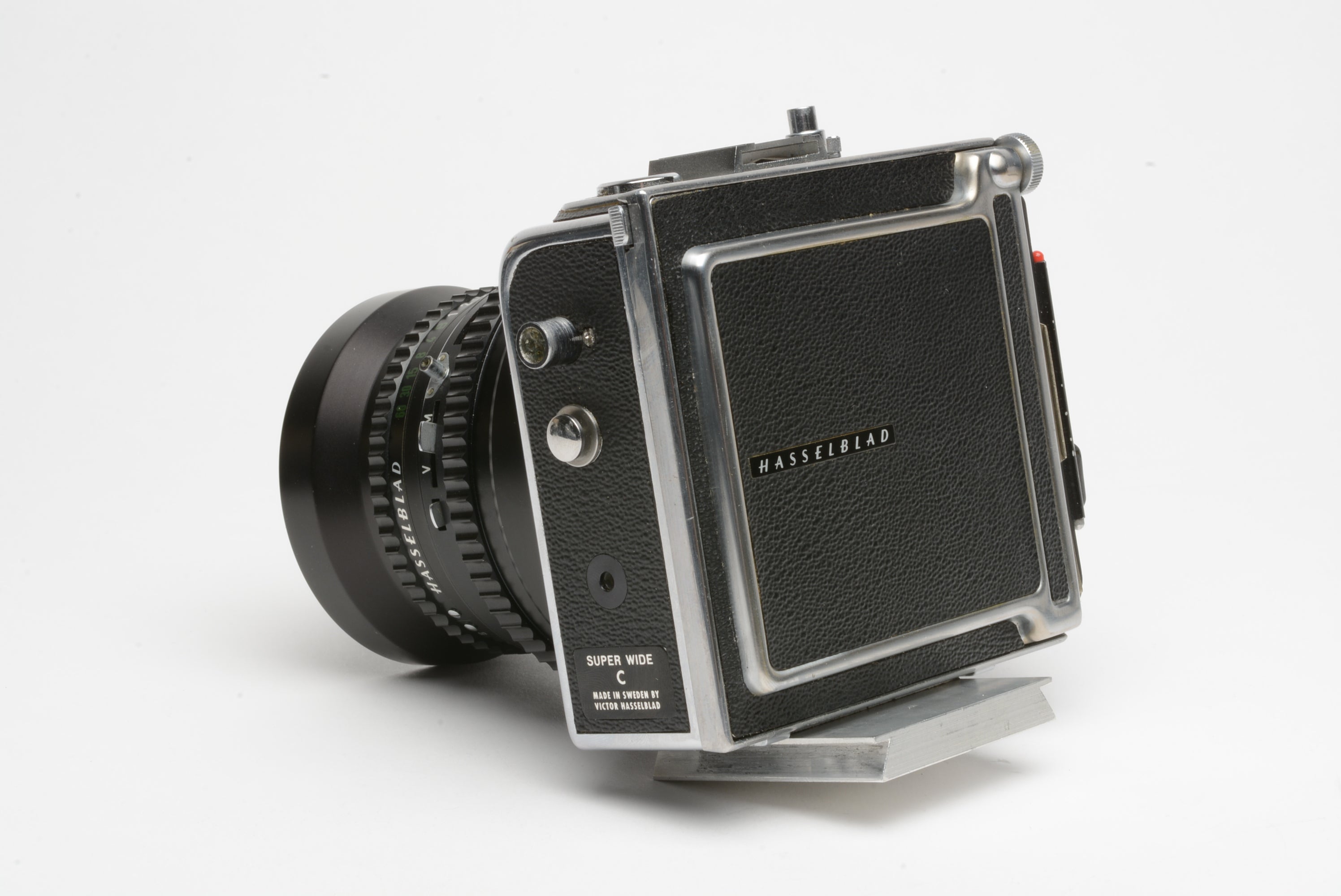 Hasselblad SWC Body w/Zeiss Biogon 38mm f4.5 lens, Cut sheet film