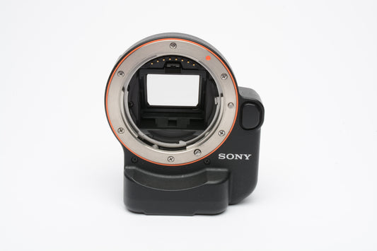 Sony LA-EA2 A-Mount Adapter Lens to NEX Cameras, Mint- Boxed (Copy)