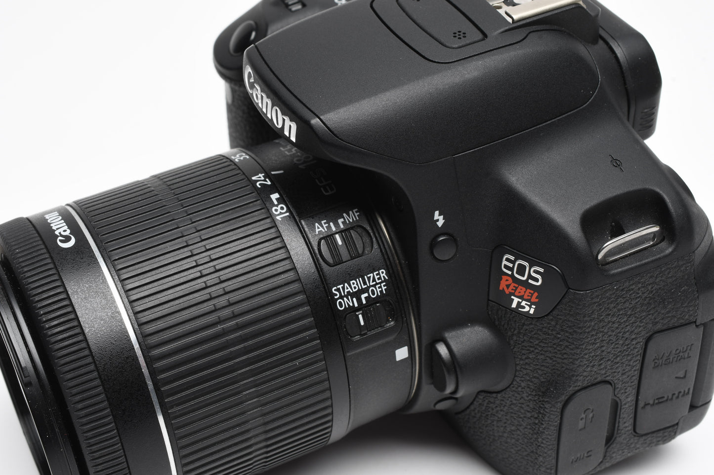Canon EOS Rebel T5i DSLR w/18-55mm f3.5-5.6 STM zoom, Only 2180 Acts