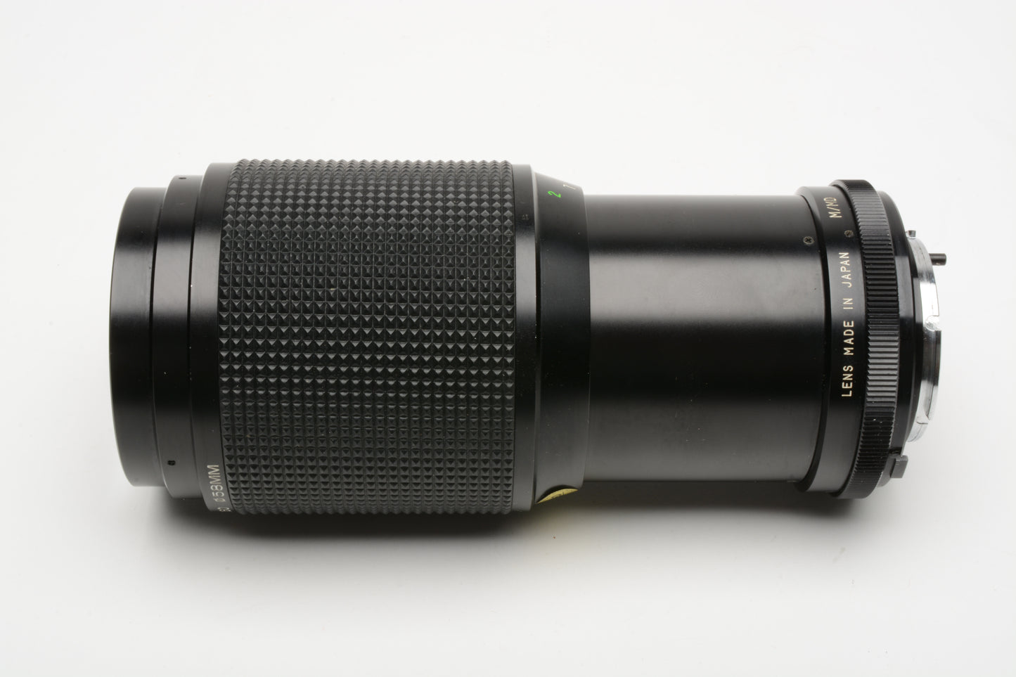 Vivitar 80-200mm f4.5 MC Zoom Tele zoom lens for Minolta MD, 1A + caps