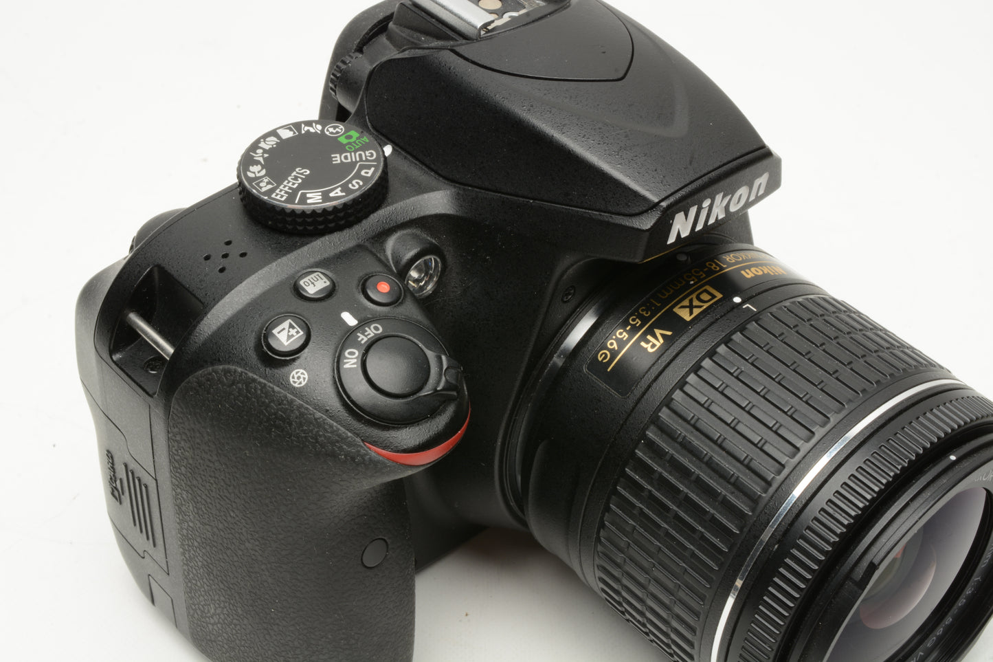 Nikon D3400 DSLR w/18-55mm f3.5-5.6G VR, Only 5383 Acts! Nice