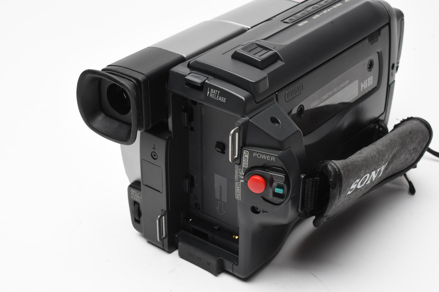 Sony CCD-TR818 8mm Hi8 Camcorder, fully tested, great! w/Batt+charger+AC