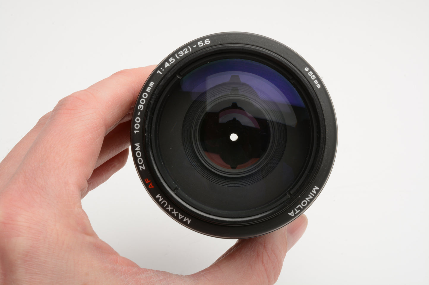 Minolta Maxxum AF 100-300mm f4.5-5.6 Zoom lens, Caps, Sky, Nice!