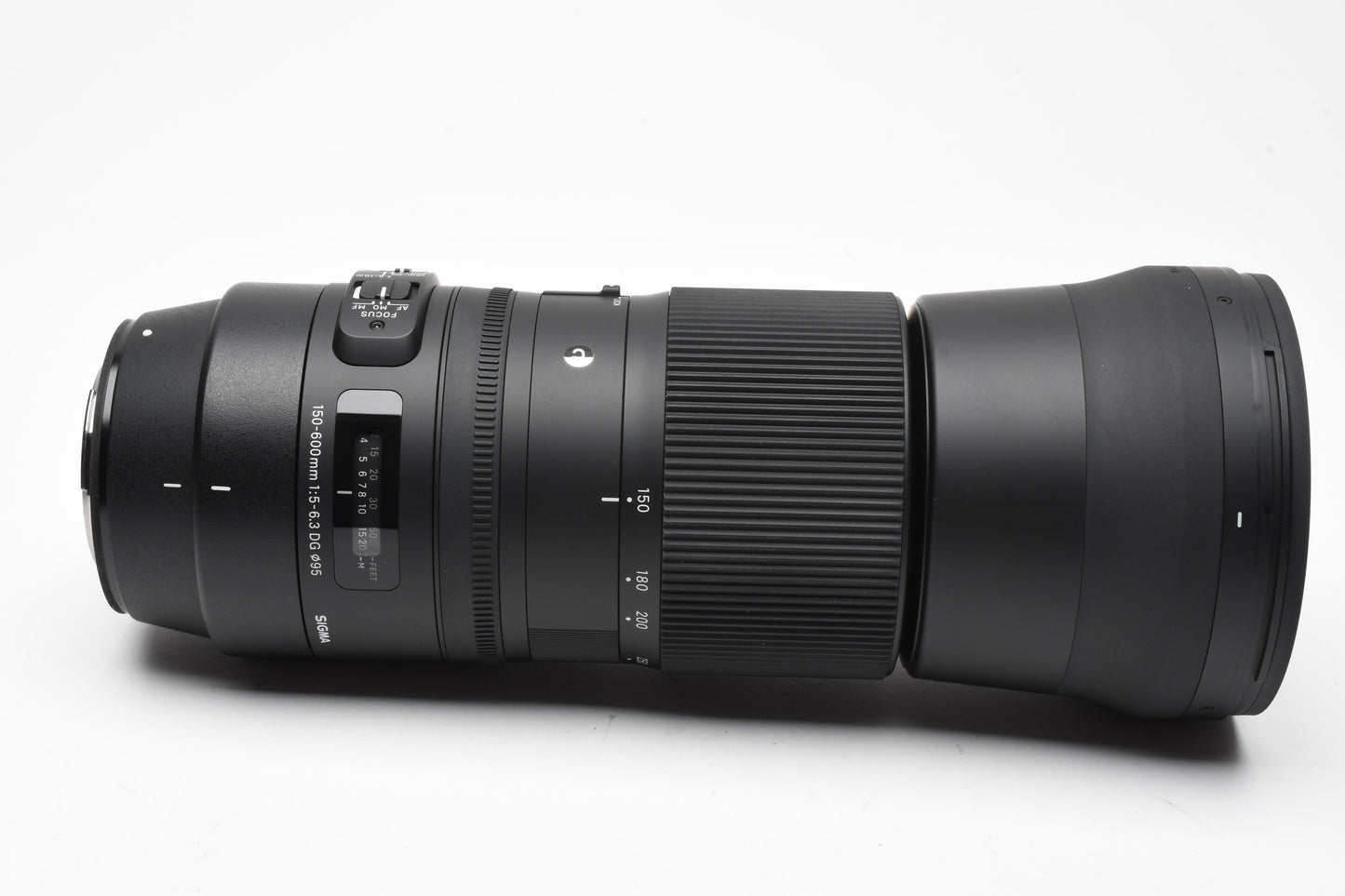 Sigma AF 150-600mm f5-6.3 Contemporary w/hood, case, Mint- Canon EF *Read