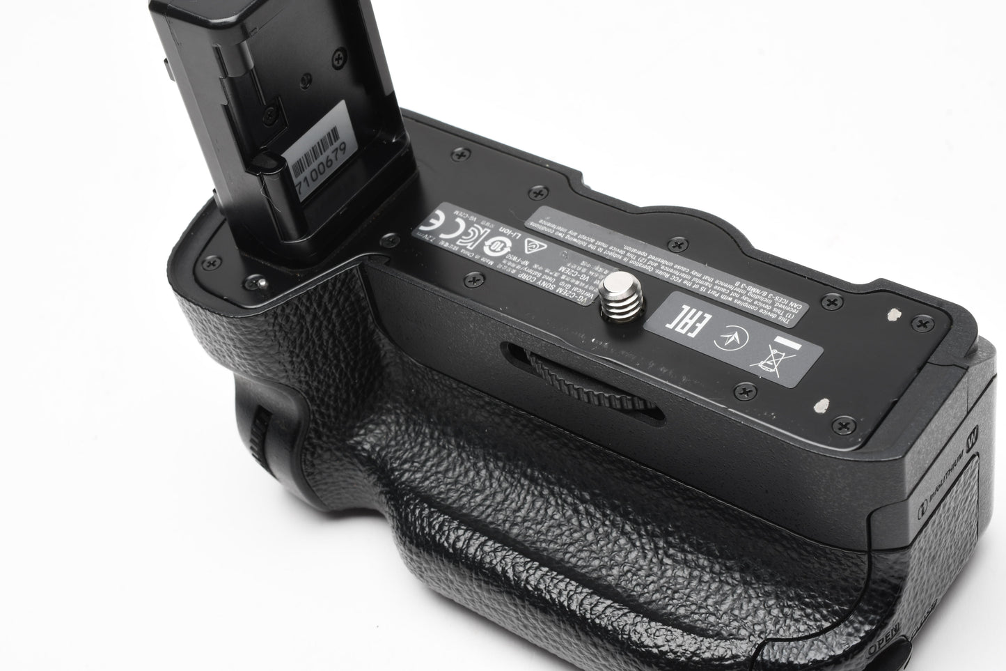 Sony VG-C2EM Vertical battery grip for Sony A7II / A7RII / A7SII, Tested