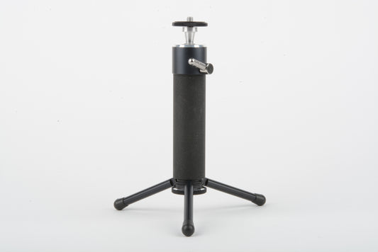 Chinon Pocket Size Table Tripod With Ball Head & Hidden Legs, nice quality