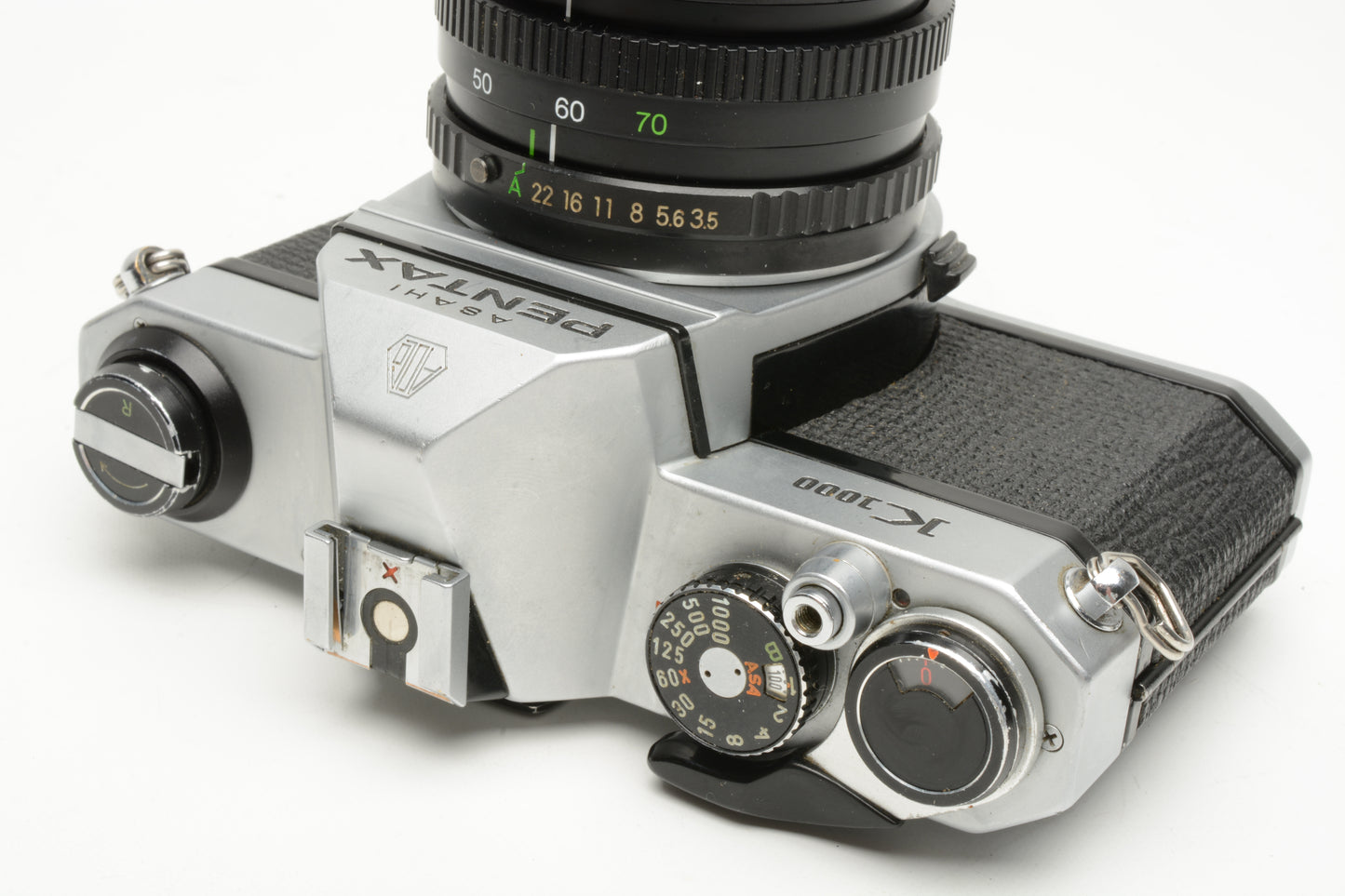 Pentax K1000 35mm SLR w/35-70mm zoom lens, New seals, strap, Great!