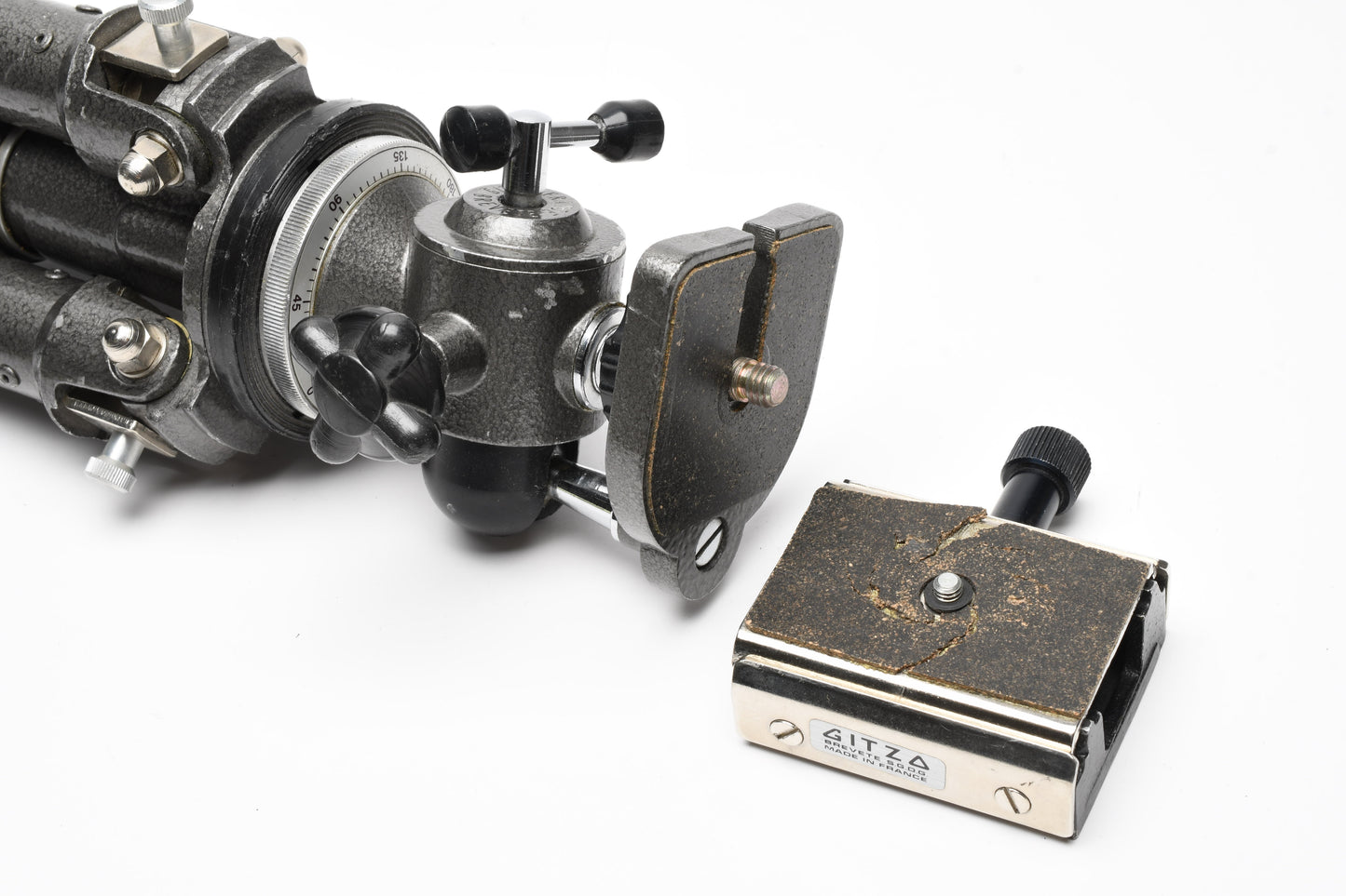 Gitzo Studex Performance Gilux tripod w/Medium Ball head + QR System