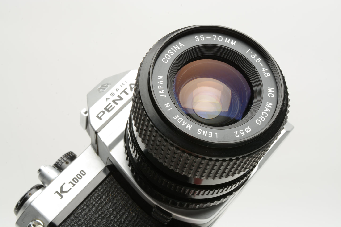 Pentax K1000 35mm SLR w/35-70mm zoom lens, New seals, strap, Great!