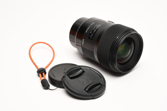 Sigma 35mm f1.4 DG Art lens for Sony E-Mount, Caps, Very sharp!