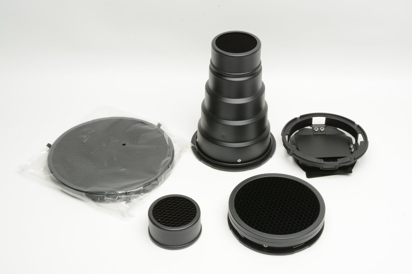 Huge bundle of Electronic flash accessories, Snoot, diffusers, filters+++++++