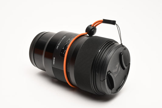 Sigma 35mm f1.4 DG Art lens for Sony E-Mount, Caps, Very sharp!