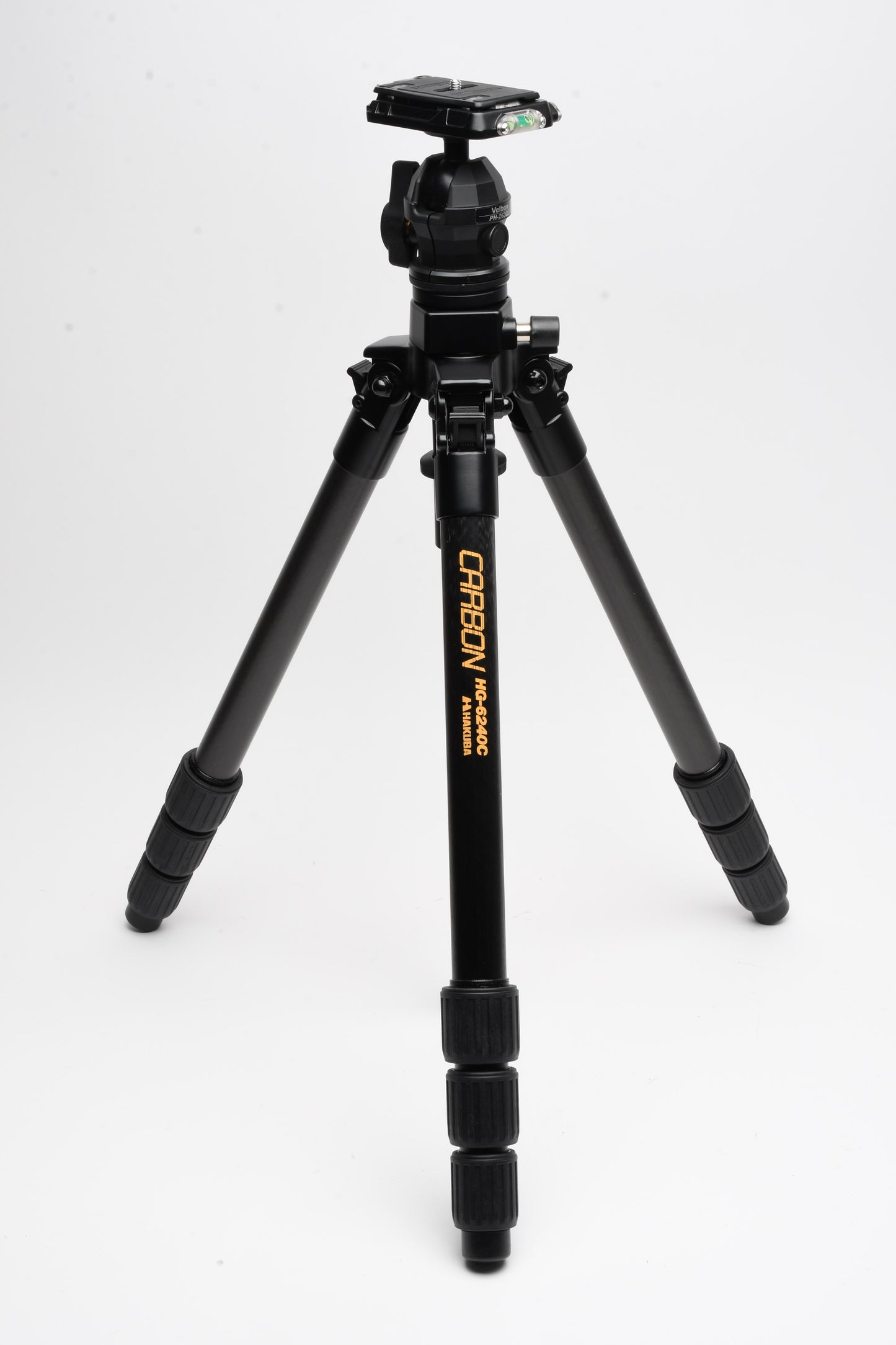 Hakuba Carbon fiber HG-6240C tripod w/matching Velbon PH-263QL head+