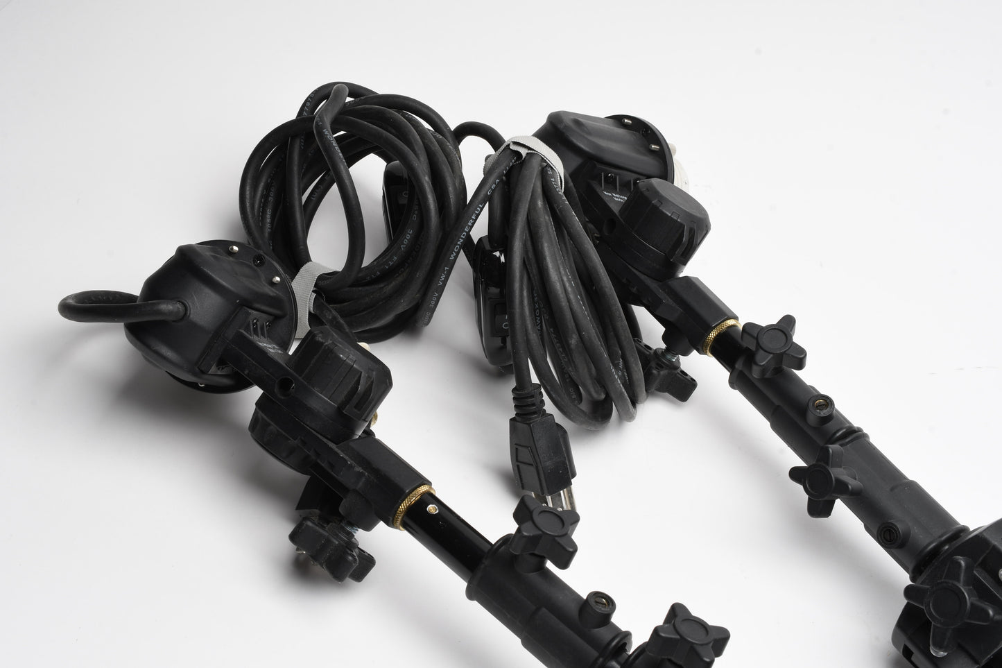 2X Westcott Photobasics #750 6.5' light stands w/Ceramic bulb heads