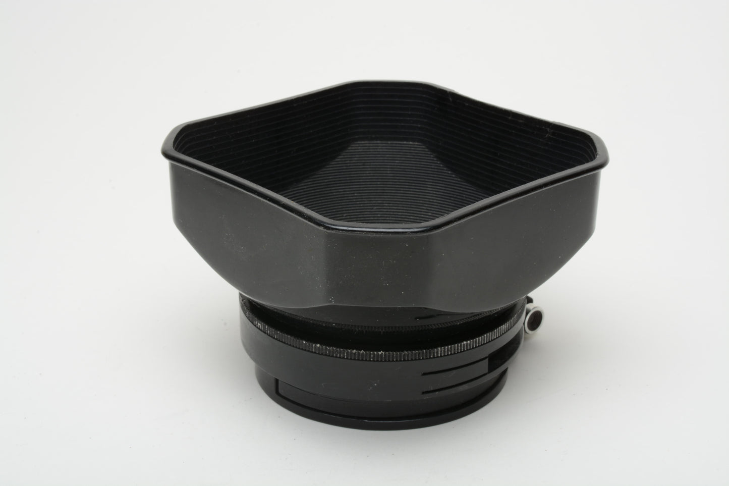 Linhof Universal Lens Hood 70, Clean, no inserts