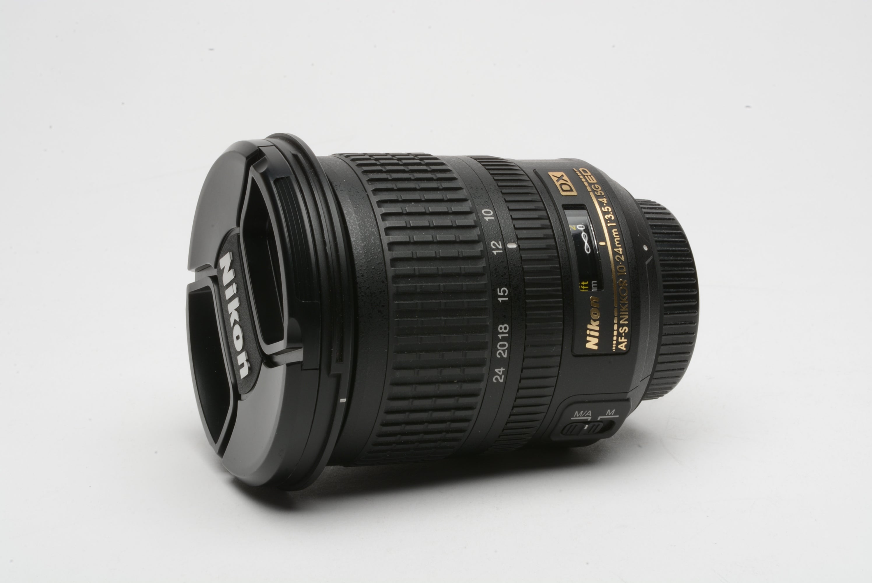 Nikon AF-S Nikkor 10-24mm f3.5-4.5G ED DX IF Aspherical zoom lens