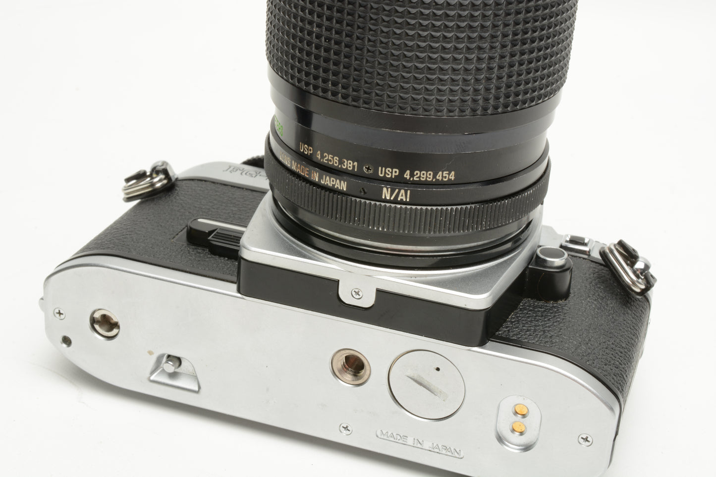 Nikon FG-20 35mm SLR w/28-90mm f2.8-3.5, New seals, Great