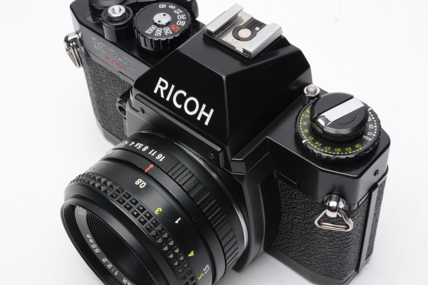 Ricoh KR-5 Super 35mm SLR w/50mm f2.2 Prime lens, cap, New seals, tested, Great!