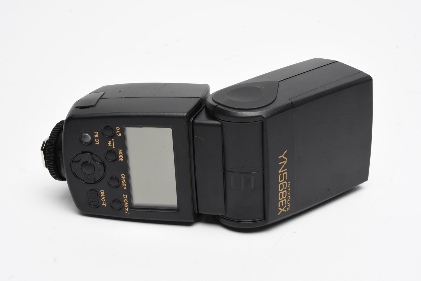 Yongnuo YN-568EX Speedlite Flash for Nikon Cameras +Wireless triggers, case, stand