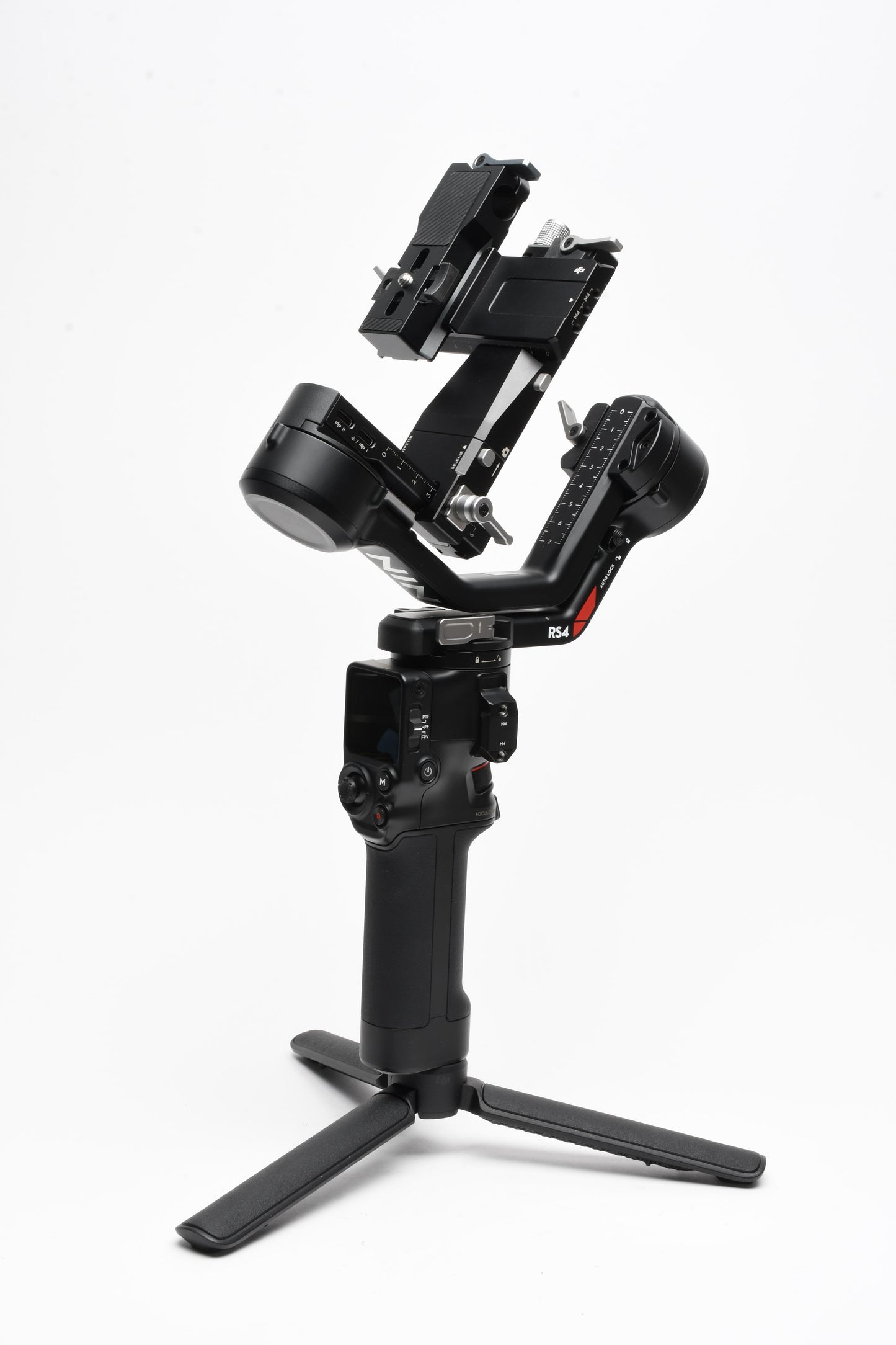 DJI RS 4 Gimbal Stabilizer, Case, Complete, Tested, w/Focus pro