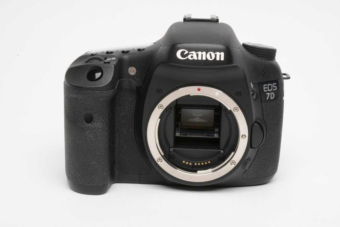 Canon EOS 7D 18MP DSLR body, batt, charger, strap, manual, cap, Only 5161 Acts!!