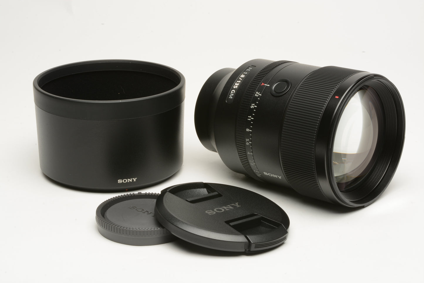 Sony FE 135mm f1.8 GM w/hood, caps, very sharp, USA Version, Nice!