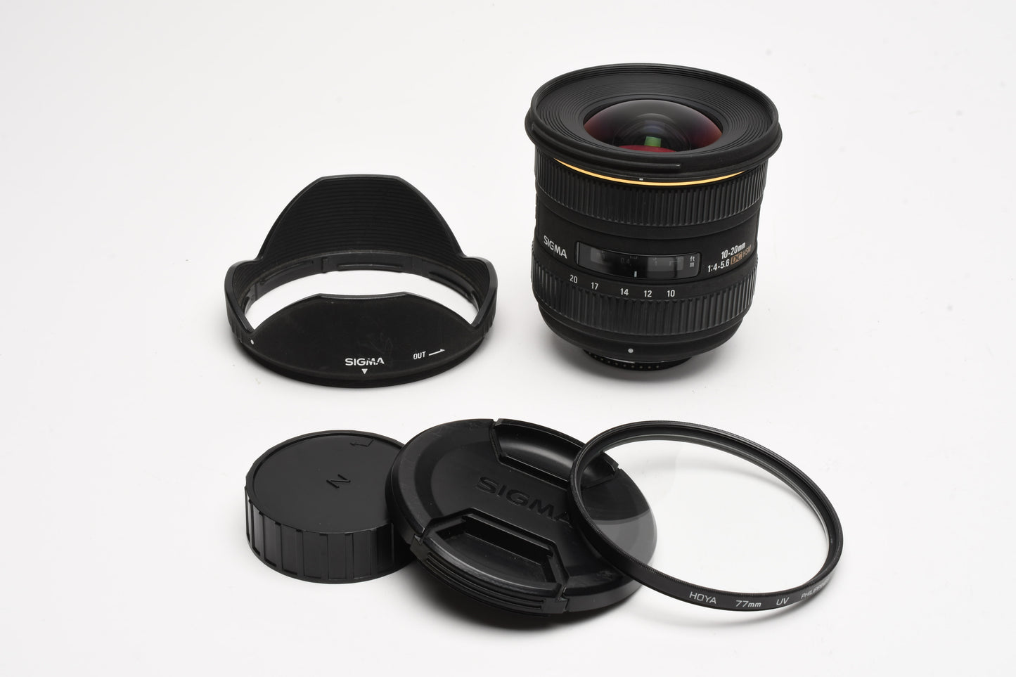 Sigma EX 10-20mm f4-5.6 DC HSM zoom Nikon AFS, caps, hood, UV, Great wide zoom