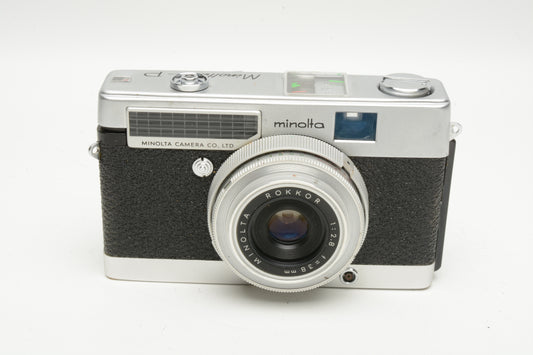 Minolta Minoltina P 35mm Rangefinder camera, Case, New Seals, Tested, Works great!