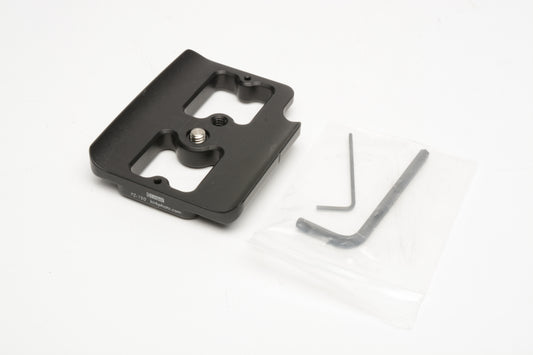 Kirk KES PZ-150 Quick Release Camera Plate for Canon 1Dx