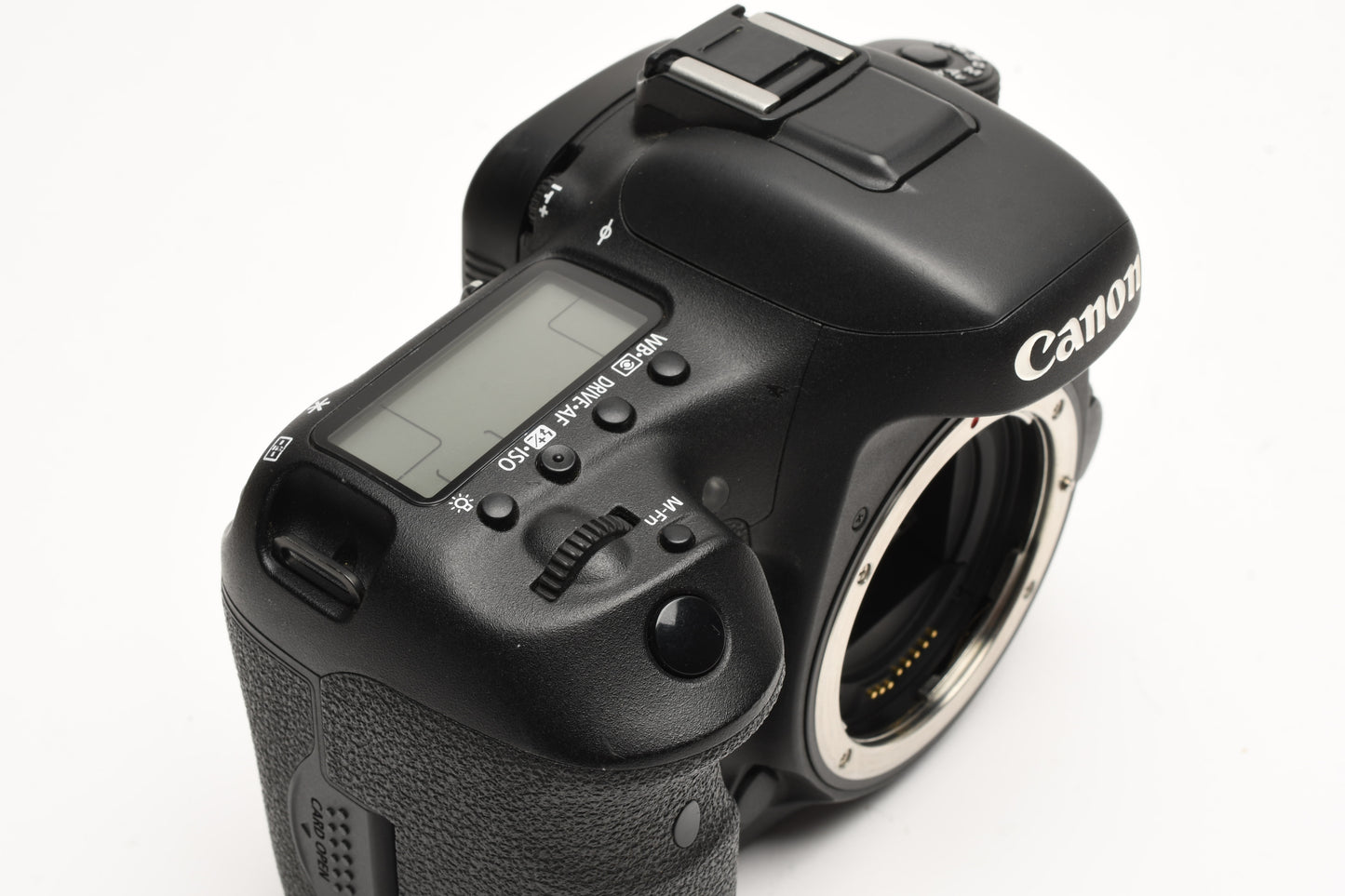 Canon EOS 7D Mark II DSLR Body w/3 batts, charger, strap, 52K Acts, Tested, Nice