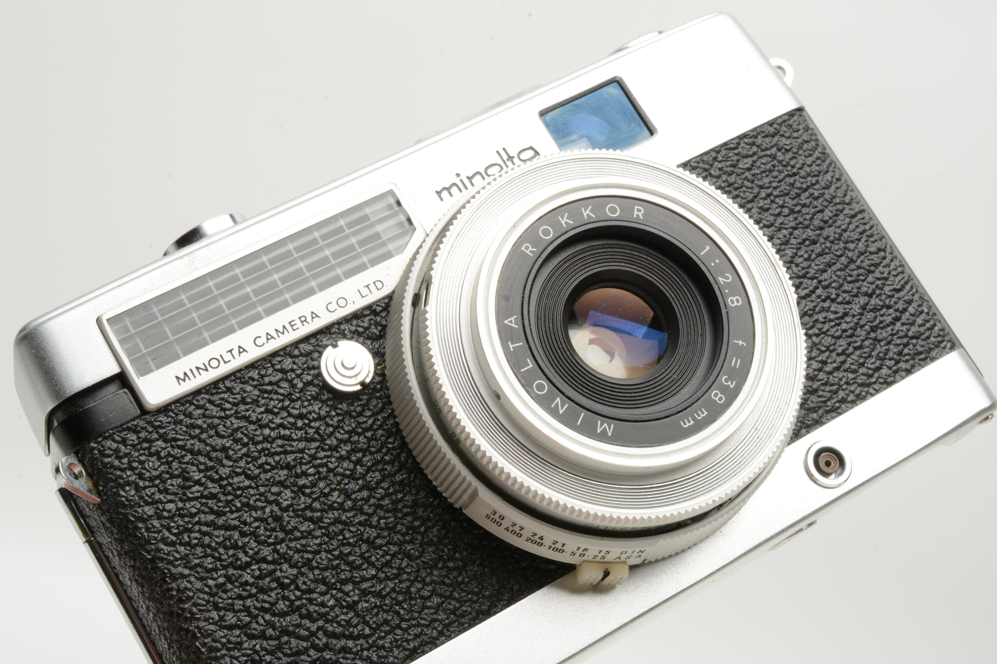 Minolta Minoltina P 35mm Rangefinder camera, Case, New Seals, Tested, Works great!