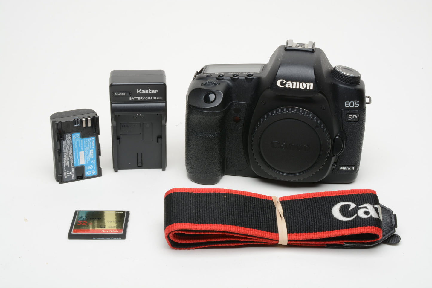 Canon EOS 5D Mark II DSLR Body, batt, charger, 52K acts, Works great