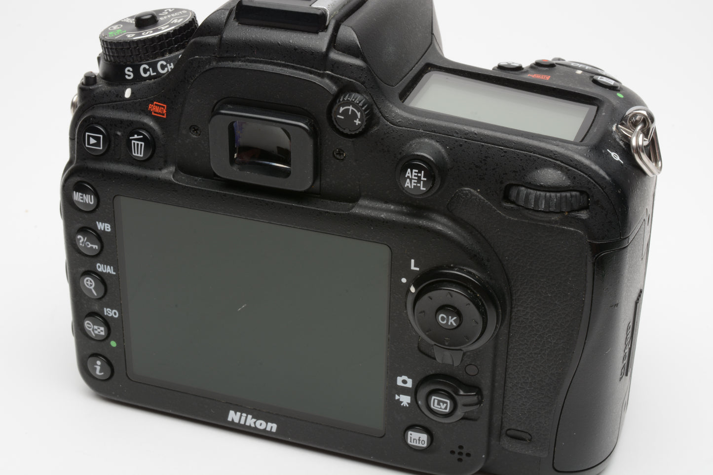 Nikon D7100 DSLR Body Only w/2X Batts, charger, 57,843 Acts Fully tested, Great!