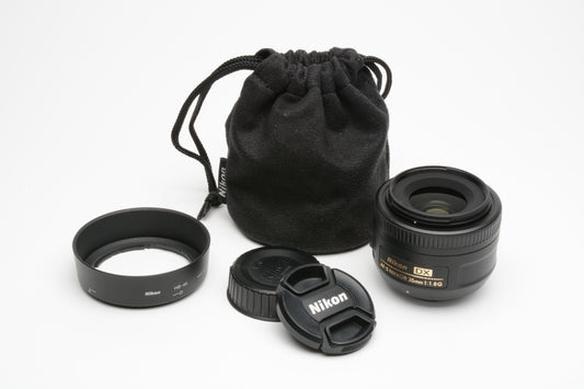 Nikon AF-S Nikkor 35mm f1.8G DX lens, caps, HB-46 lens hood, pouch, Mint-