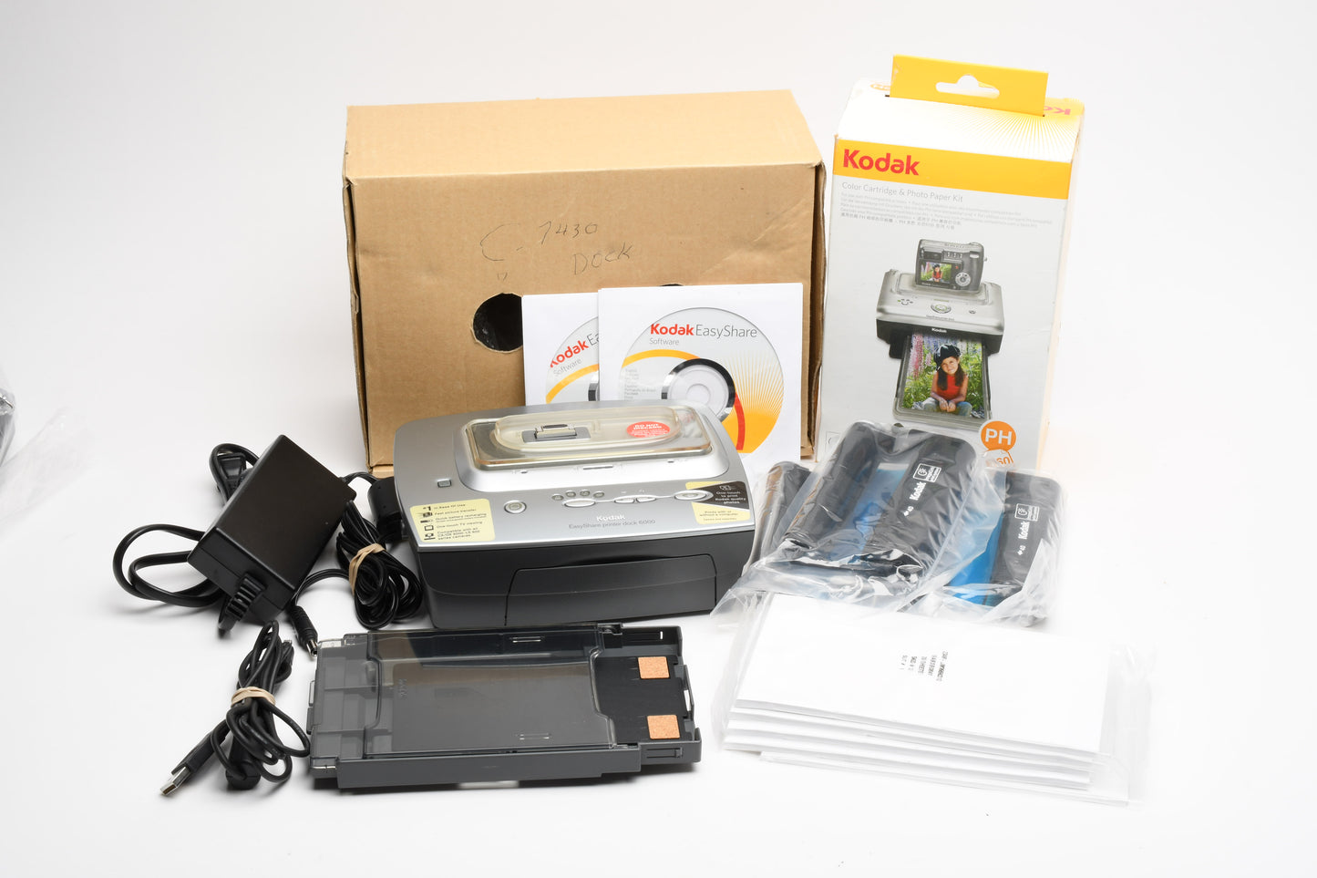 Kodak Printer Dock 6000 + Color cartridge and photo paper kit, NIB