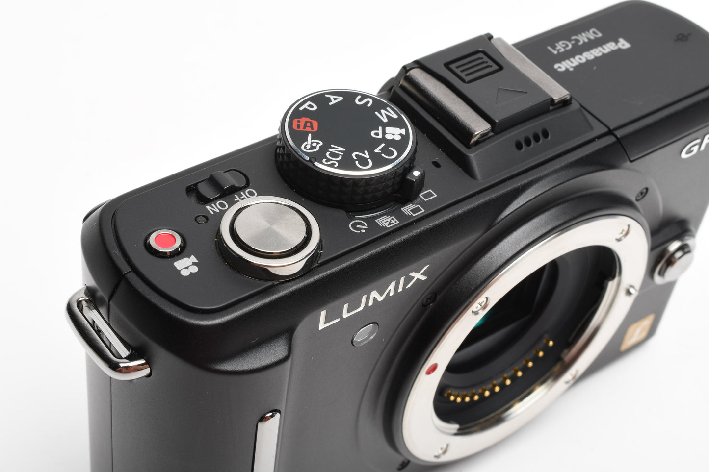 Panasonic Lumix GF1 Body, 2X batts, charger, strap, cables, tested, nice!