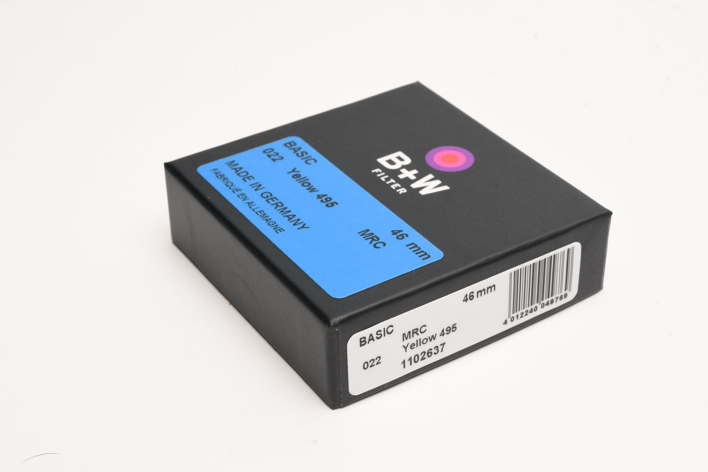 B+W 46mm Basic series MRC 022 Yellow #1102637, Mint in box