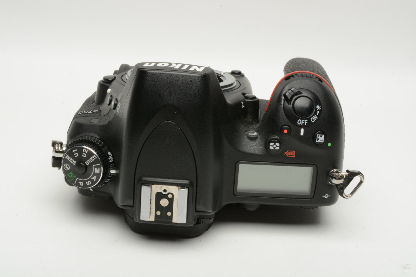 Nikon D750 DSLR Body w/2x batts, dual charger, 140K Acts, Still Great!