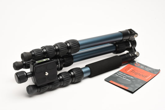 Promaster XC522 Black tripod, Mint, Boxed