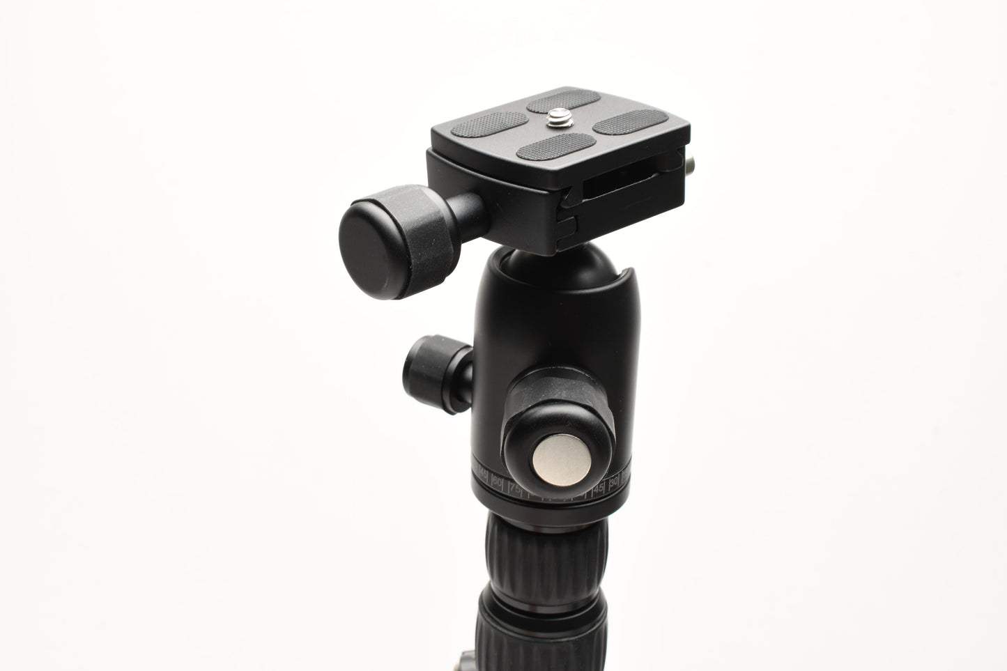 Promaster XC522 Black tripod, Mint, Boxed