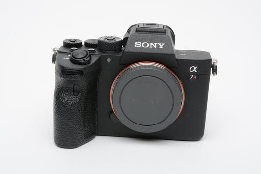 Sony A7R IV Mirrorless body, USA Version, Only 3805 Acts, Very gently used