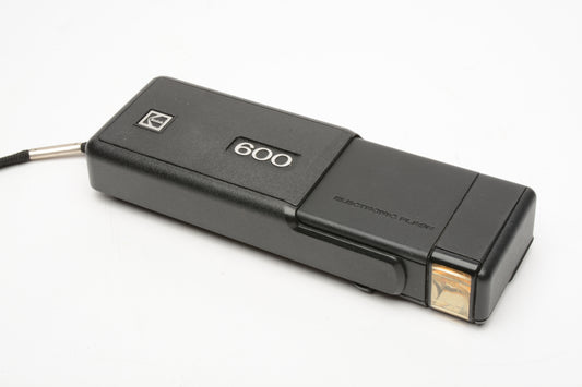 Kodak Tele-Ektralite 600 110 Camera w/Built in Flash + Manual