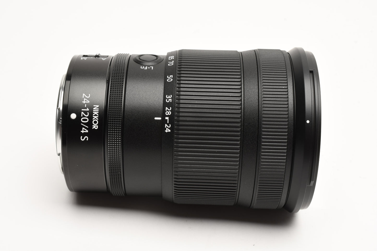 Nikon Nikkor Z 24-120mm f4 S Zoom lens, Hood, caps, Mint- USA Version