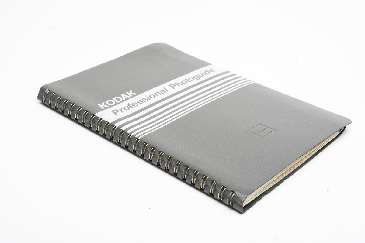Kodak Professional Photoguide 1986, Clean, Complete