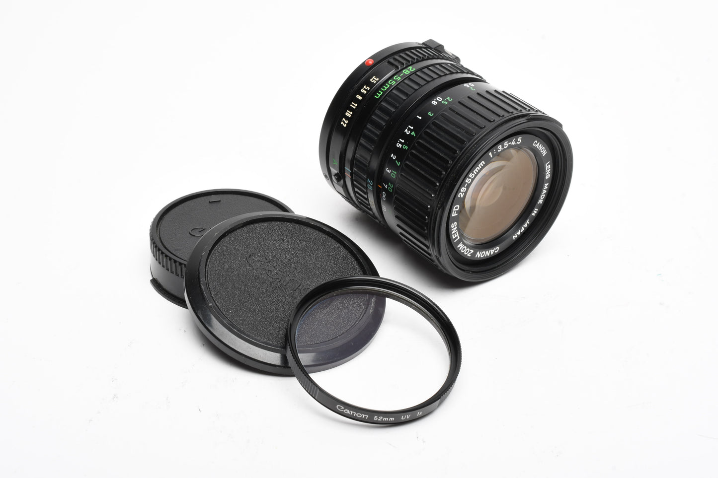 Canon 28-55mm f3.5-4.5 compact zoom w/Canon UV, Caps, FD Mount
