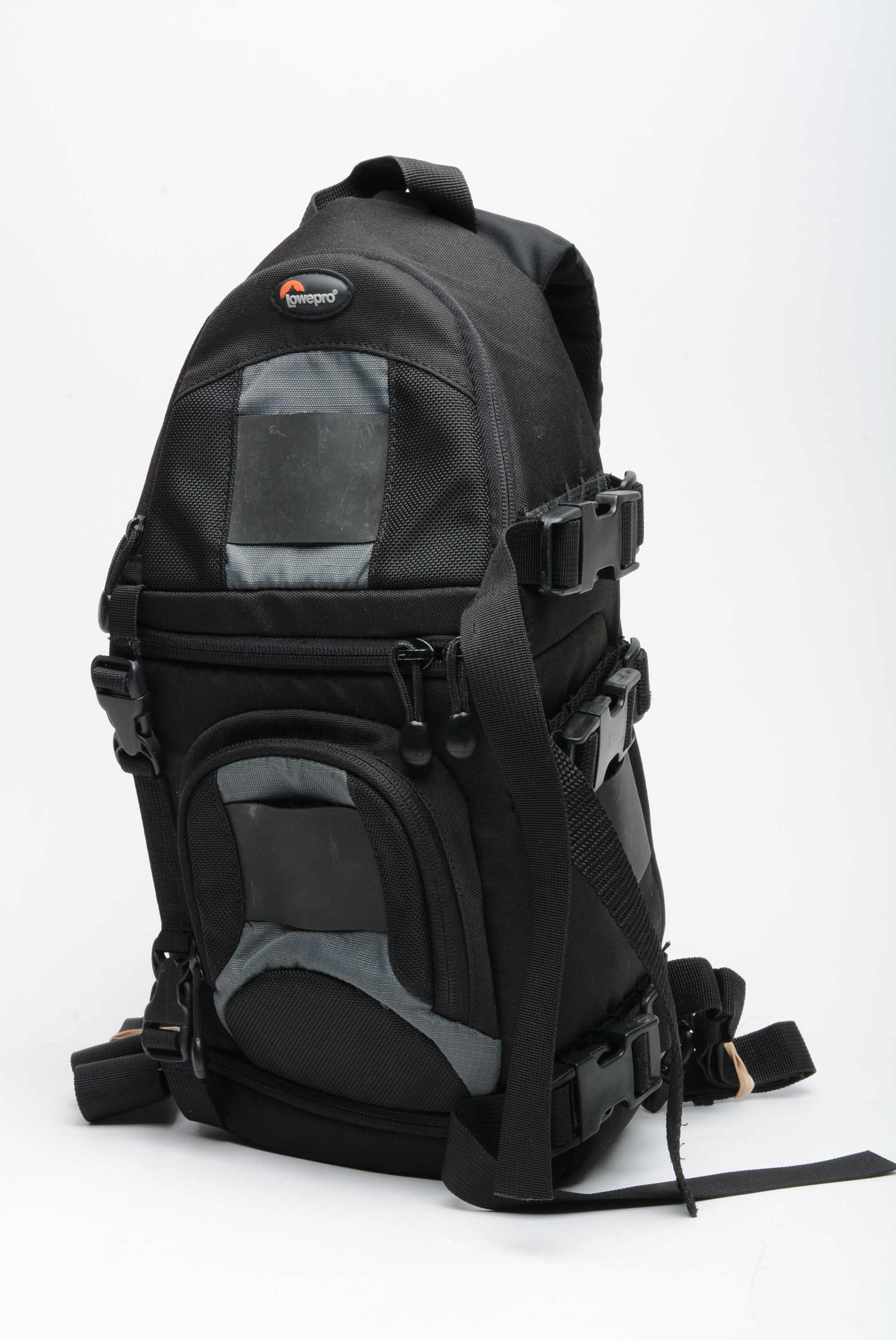 Lowepro 100 aw slingshot hot sale